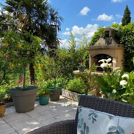 Le Relais Des Malettes Chambres D'Hotes B&B Francheville  Exteriér fotografie