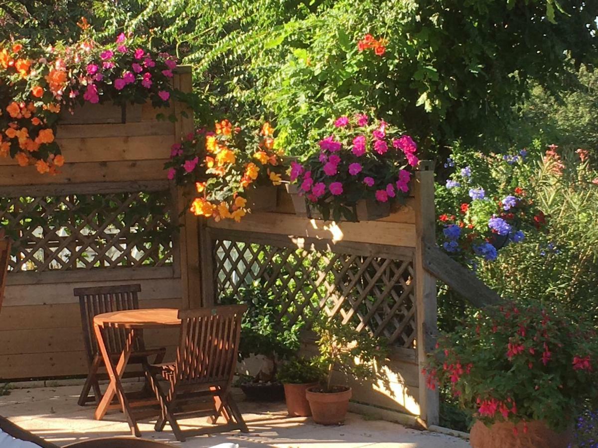 Le Relais Des Malettes Chambres D'Hotes B&B Francheville  Exteriér fotografie